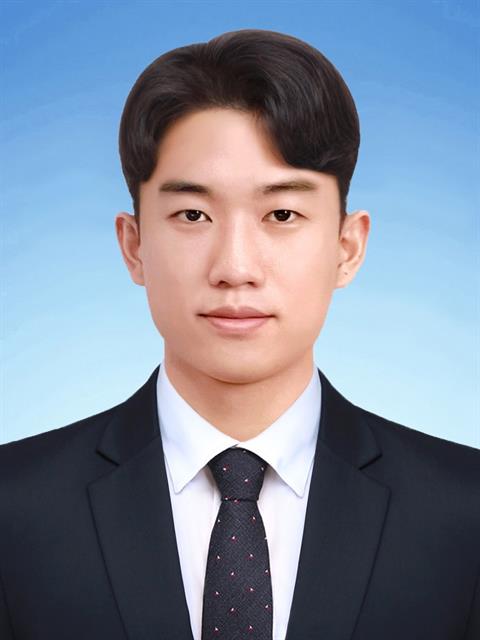 장우석 조교